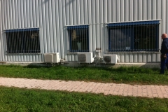 Győr, Praktiker, zsaluzillák