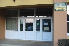 Gothard Jenő Általános Iskola – homlokzat felújítás és nyílászáró csere (2007)